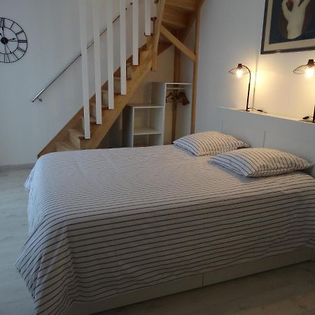 Les Petites Tuileries Bed and Breakfast Bray-sur-Seine Eksteriør billede